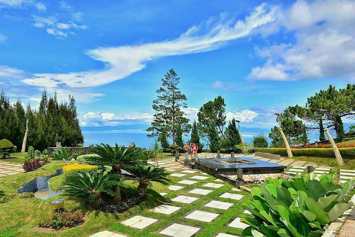 Taman Simalem Resort, Pearl of Lake Toba