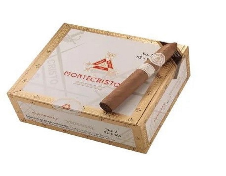 Montecristo White No.2 - Premium Cigar at Smookedale Tobacco