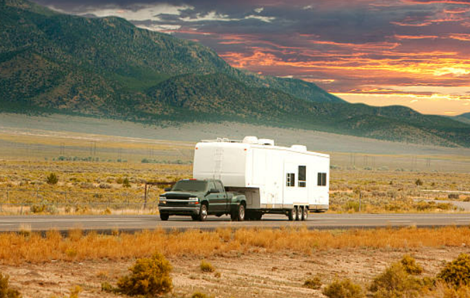 The Importance of Hiring a Professional Camper Towing Service