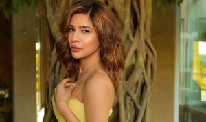 Unveiling Ayurveda&#039;s Secrets: Ayesha Omar&#039;s Journey into the Healing Wonders of an Ancient Tradition