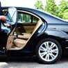 The Benefits of Hiring a Limo