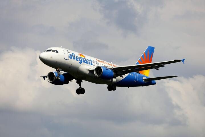 Can you change an Allegiant Airline for free?