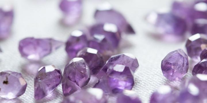 5 Best Crystals For Kids To Keep Them Calm, Protected, And Balanced