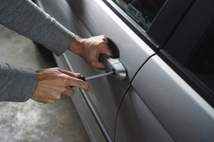 Find The Right Automotive Locksmith Near You With These Tips