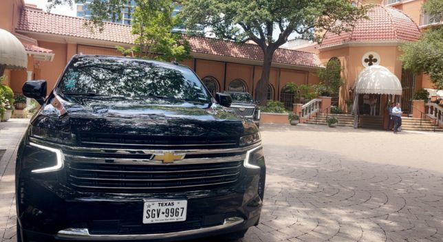 Is Professional Car Service in Arlington TX Worth It for Concerts, Business Travel, and Group Transportation?